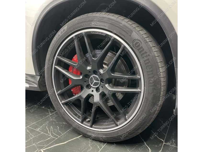красные амг тормоза на Mercedes GLE coupe c292