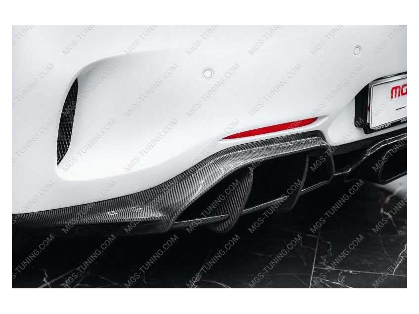 карбоновый тюнинг обвес бампер насадки диффузор пороги в стиле GTR Mercedes AMG GT C190
