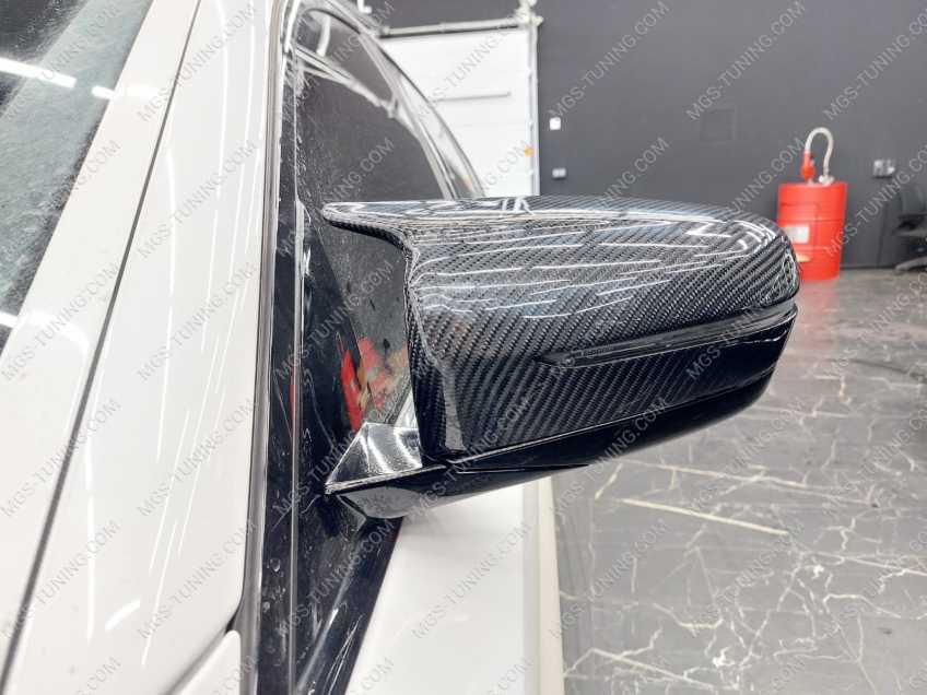 Крышки зеркал карбоновые  в стиле BMW M5 F90 на BMW 5 Series G30 