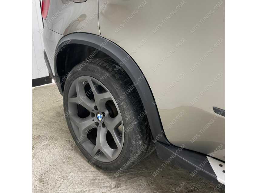 Расширители колесных арок на BMW X5 E70