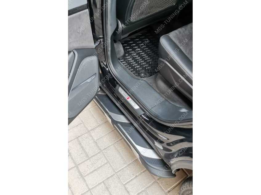 Пороги на Audi Q7