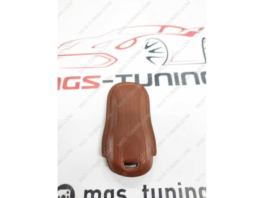 Чехол для ключа Porsche нового образца коричневый