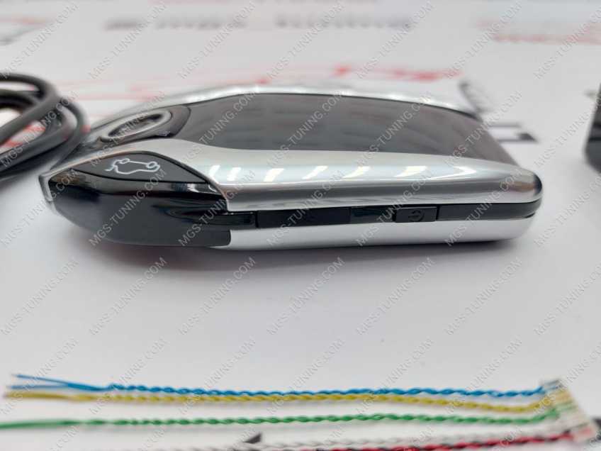 Смарт ключ автомобильный дизайн BMW серебристый