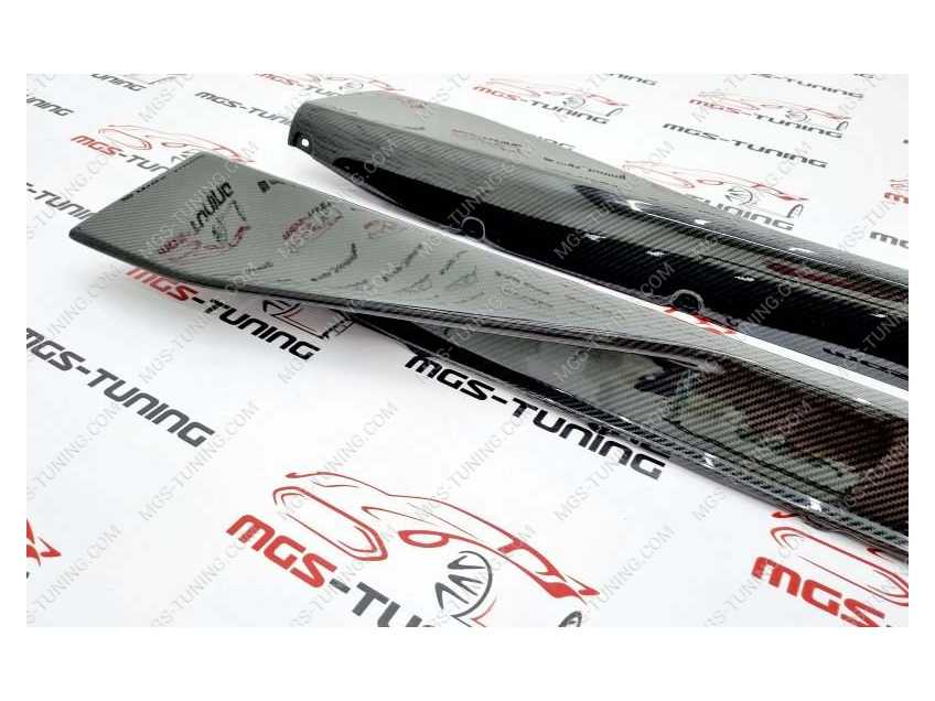 Комплект порогов M Performance BMW M4 G82 карбон