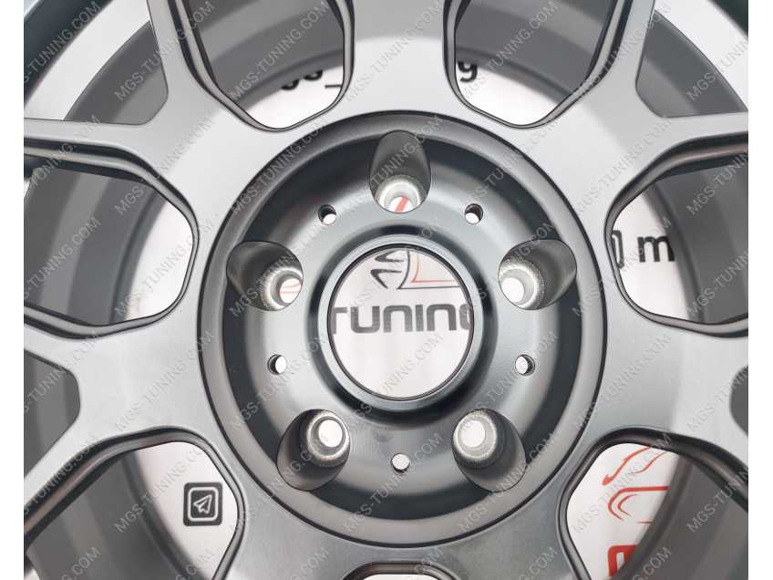 Кованый диск Suzuki Jimny в стиле AMG 7.5J*18 5/139.7 ET10