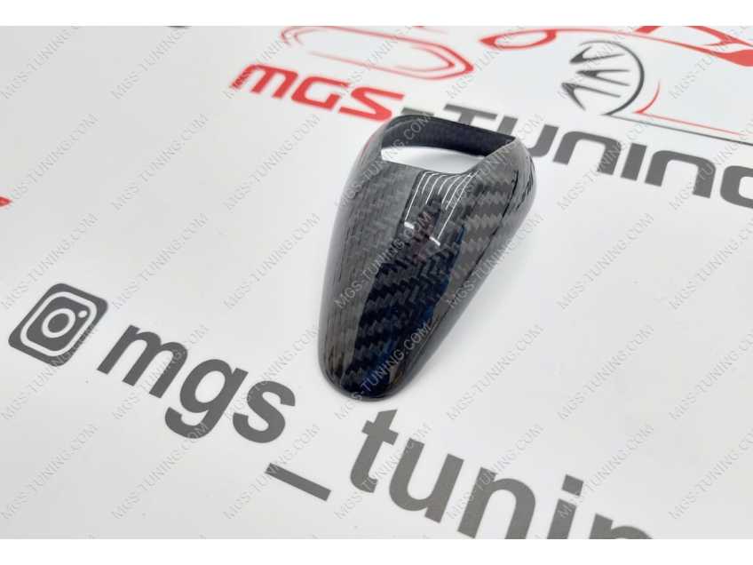 Карбоновая накладка рукоятки селектора АКПП BMW М серии