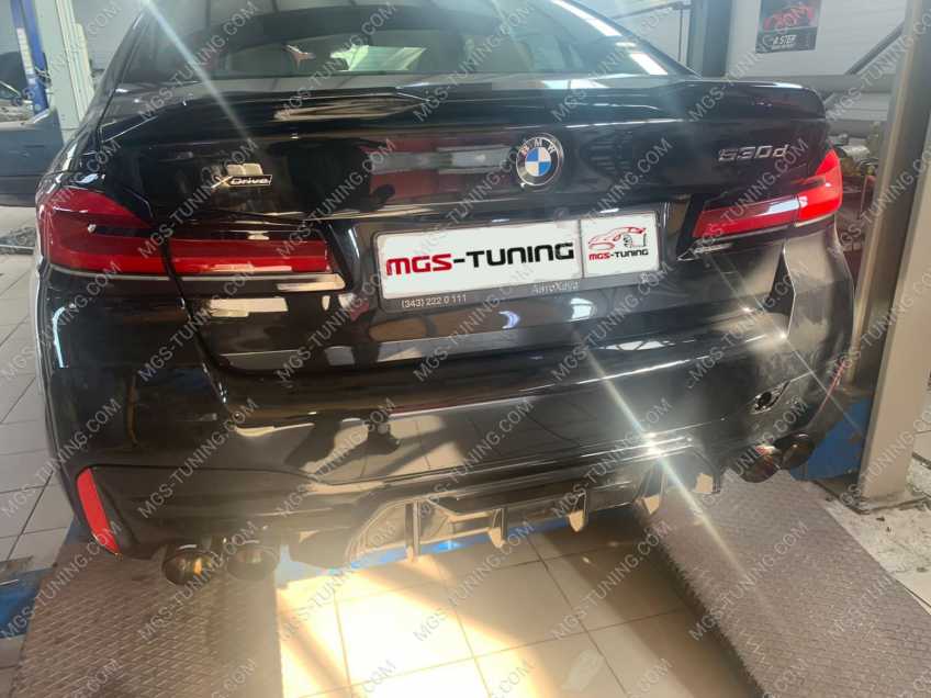 Выхлоп BMW G30 Рестайлинг карбон Акрапович G30 
