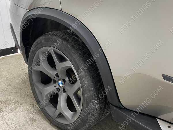 Расширители колесных арок на BMW X5 E70