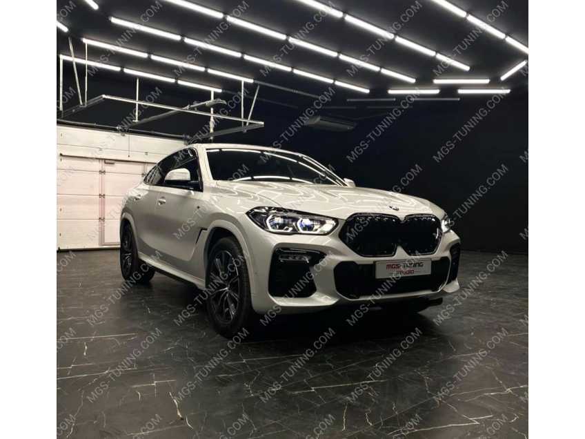 Решетка радиатора M-Perfomance на BMW X6 G06 с подсветкой