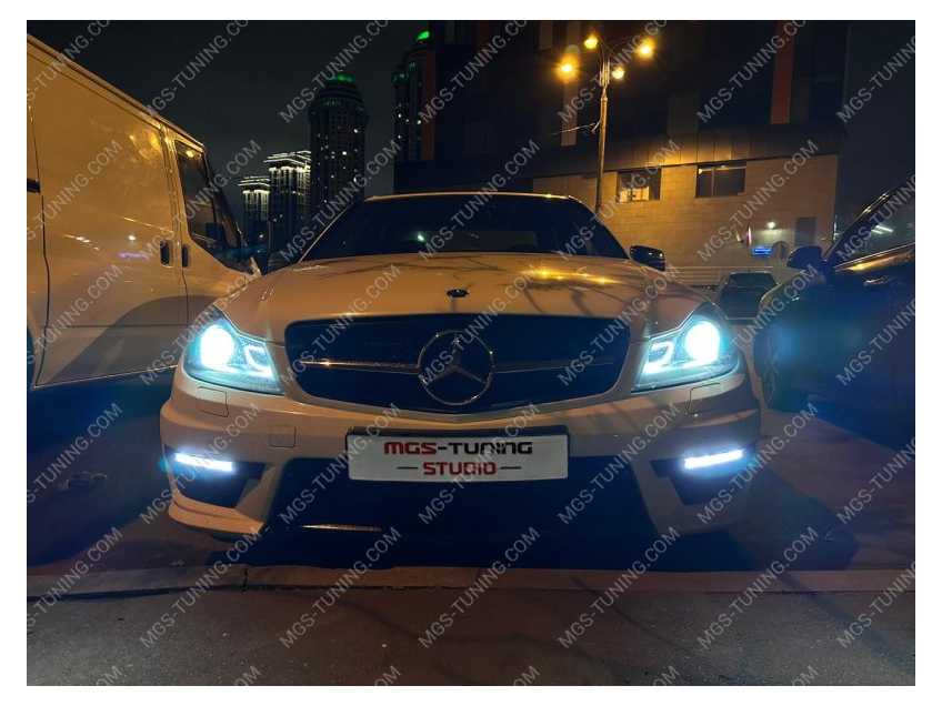 ДХО в передний бампер Mercedes-Benz C63 AMG W204 рест