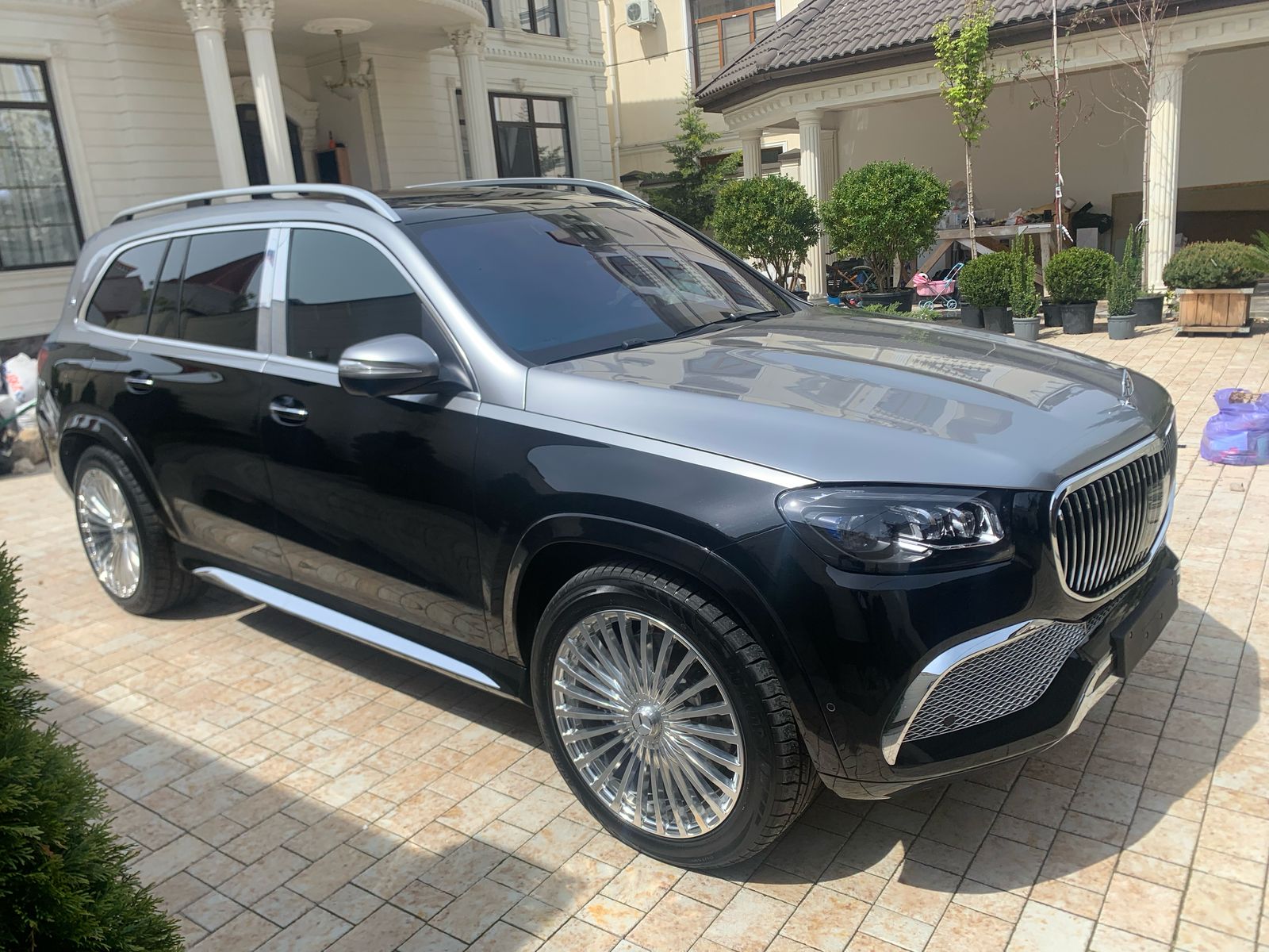 Комплект обвеса переделки для Mercedes GLS-class X167 в стиле Maybach