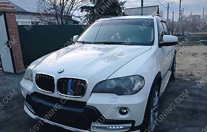 BMW X5 E70 Решетка