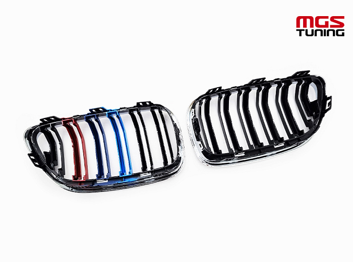 Решётка в стиле BMW M2 f22 13-20 с триколором М и хром обод / Решётка в стиле БМВ М2 Ф22 13-20 с триколором М и хром обод