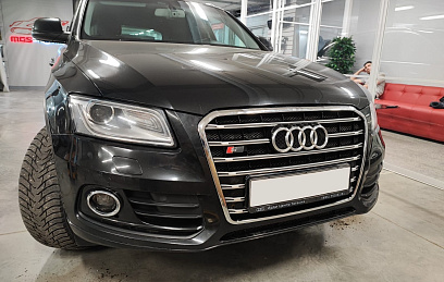 Решётка на Audi Q5 12-17 в стиле SQ5 style #1