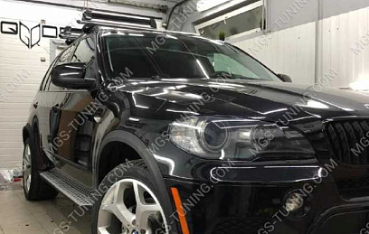Расширители арок, решетка, пороги на BMW X5 E70