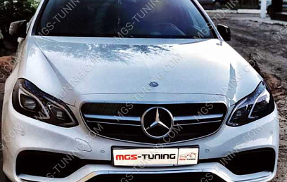 Передний бампер 63AMG E-Class W212 рест