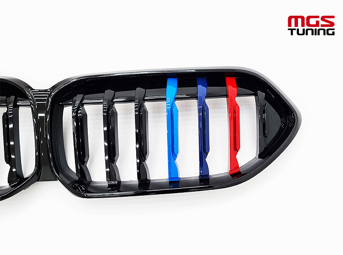 Решётка в стиле M-Performance BMW F44 (2019-2024) с триколором / Решётка в стиле М-Перформанс БМВ Ф44 19-н.в. с триколором