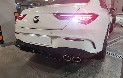 Диффузор с насадками Mercedes CLA-class C118 стиль CLA45 AMG silver