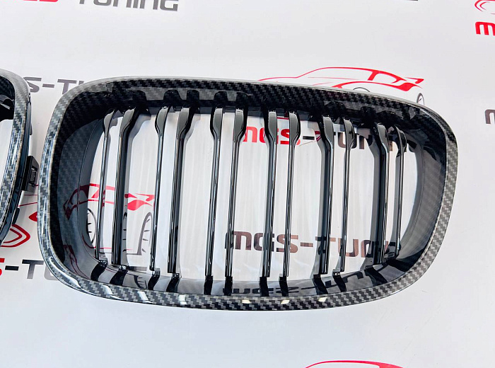 Решётка в стиле BMW M1 f20 11-15 под карбон / Решётка в стиле БМВ М1 Ф20 11-15 под карбон