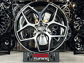 Комплект кованых дисков R20 5x112 8.5J ET 20 / 9.5J ET30 BMW 3 серия/5 серия Г20/Г30 (стиль 1) Комплект кованых дисков R20 5x112 8.5J ET 20 / 9.5J ET30 BMW 3 серия/5 серия Г20/Г30 (стиль 1)