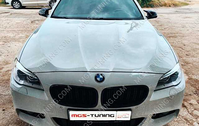 Крышки на зеркала + ноздри  BMW М5 F10 черные