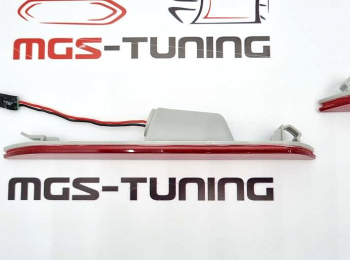 Задние боковые катафоты Ford Mustang 14-17 н.в. / Задние боковые катафоты Форд Мустанг 14-17 н.в.