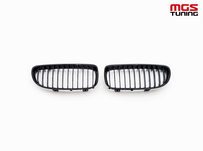 Решётка в стиле M-Performance BMW E90 08-12 черный глянец / Решётка в стиле М-Перформанс БМВ Е90 08-12 черный глянец