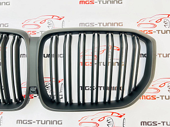 Решётка в стиле BMW X5 M G05 черный мат 3