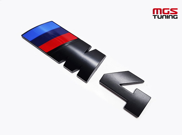 Шильдик "M4" на багажник черный / Шильдик "М4" на багажник черный