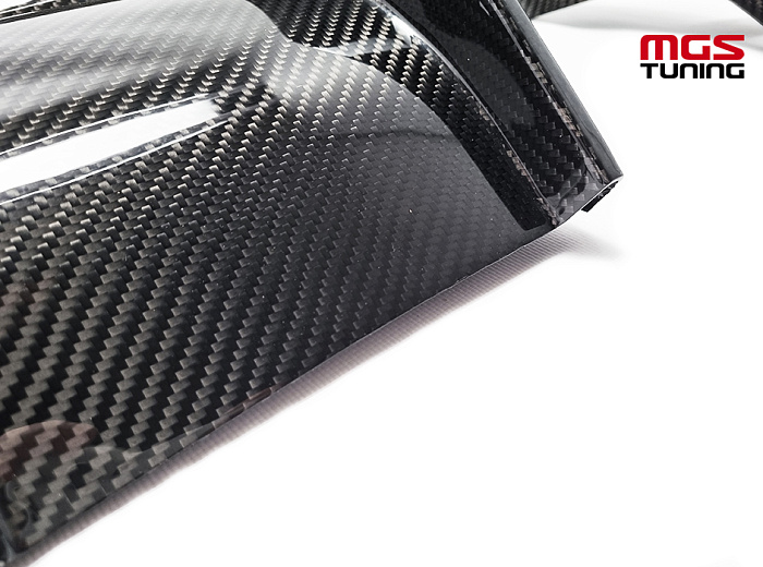 Задний диффузор BMW M3/M4 f80/f82 M-Performance style карбон / Задний диффузор БМВ М3/М4 Ф80/Ф82 М-Перформанс стиль карбон