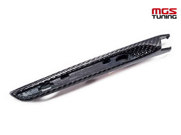 Карбоновые вставки в передние крылья BMW M3/М4 F80/F82 / Карбоновые вставки в передние крылья БМВ М3/М4 Ф80/Ф82