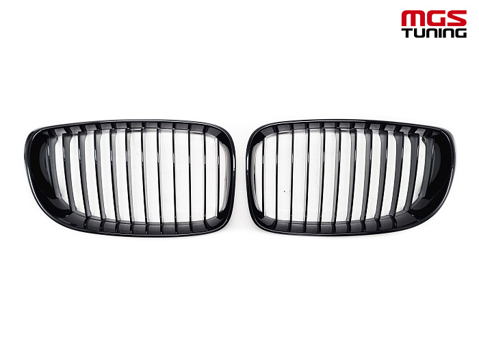 Решетка в стиле M-Performance BMW E81/E82/E87/E88 08-11 черный глянец / Решетка в стиле М-Перформанс БМВ Е81/Е82/Е87/Е88 08-11 черный глянец