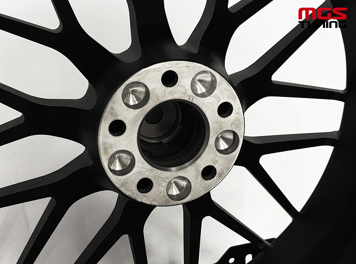 Комплект кованых дисков AMG 5X112 8,5JX19 ET38/9,5X19 ET45 / Комплект кованых дисков АМГ 5Х112 8,5ЖХ19 ЕТ38/9,5Х19 ЕТ45