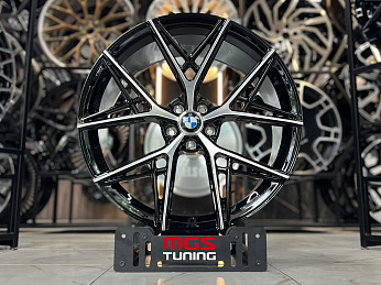 Комплект кованых дисков R21 5x112 66.6 10J ET30/ 11J ET40 для БМВ ИКС5/6/7 Г05/06/07 (стиль 3) Комплект кованых дисков R21 5x112 66.6 10J ET30/ 11J ET40 для БМВ ИКС5/6/7 Г05/06/07 (стиль 3)