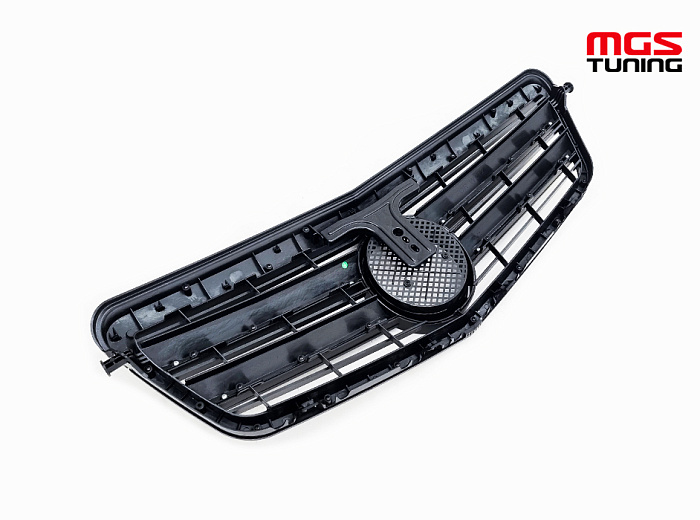 Решетка в стиле 2 полосы полностью черная матовая для Mercedes E-class W212 (2009-2013) / Решетка в стиле 2 полосы полностью черная матовая для Мерседес Е-класс В212 (2009-2013)