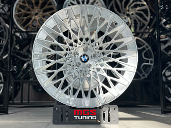 Комплект кованых дисков R22 5x112 66.6 10J ET30/ 11J ET40 для БМВ ИКС5М/ИКС6М Ф95/96 (стиль 1) Комплект кованых дисков R22 5x112 66.6 10J ET30/ 11J ET40 для БМВ ИКС5М/ИКС6М Ф95/96 (стиль 1)