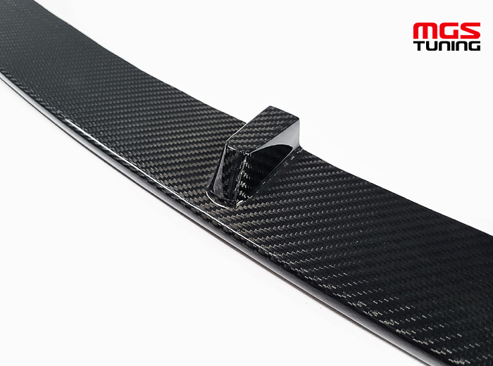 Губа переднего бампера M-Performance style карбон для BMW M3/M4 F80/F82 / Губа переднего бампера М-Перформанс стиль карбон для БМВ М3/М4 Ф80/Ф82