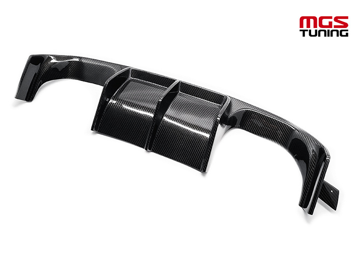 Задний диффузор BMW M3/M4 f80/f82 M-Performance style карбон / Задний диффузор БМВ М3/М4 Ф80/Ф82 М-Перформанс стиль карбон