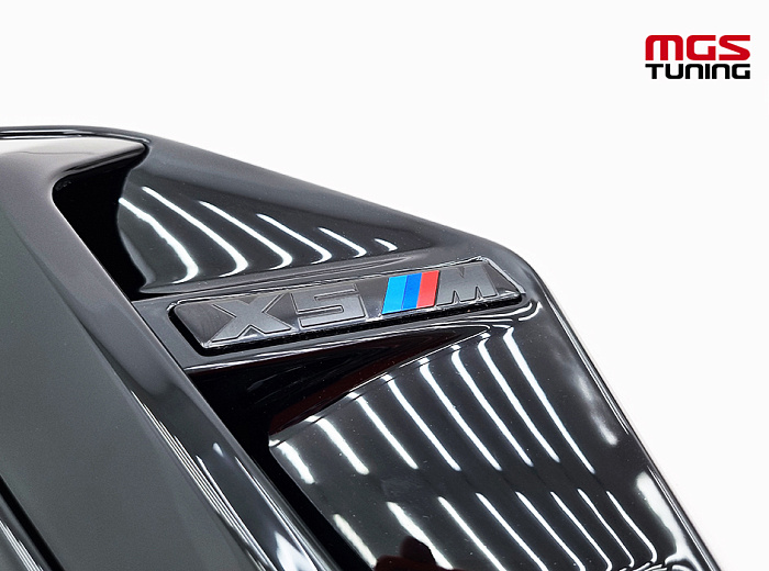 Жабры на крылья BMW G05 в стиле X5 M черные / Жабры на крылья БМВ Г05 в стиле Х5 М черные