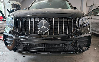 Передний бампер Mercedes GLB-class X247 в стиле 35 AMG