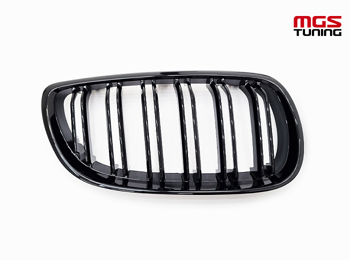 Решётка в стиле BMW M3 е92 05-10 черный глянец / Решётка в стиле БМВ М3 Е92 05-10 черный глянец