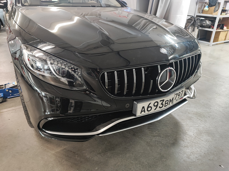 Решётка Mercedes S-class купе C217 14-17 GT style для оригинала S63